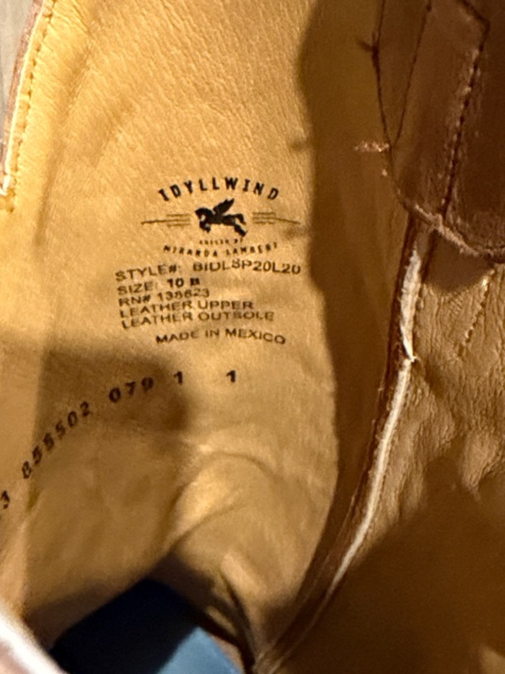 Idyllwind Tan Leather Western Cowboy Boots with Embroidered Shaft - Picture 6 of 6